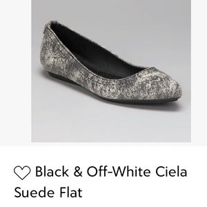 Calvin Klein  black/off white flats